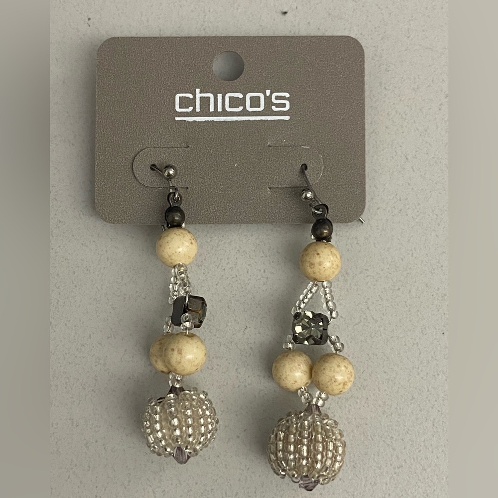 NWT Chico’s bead drop earrings